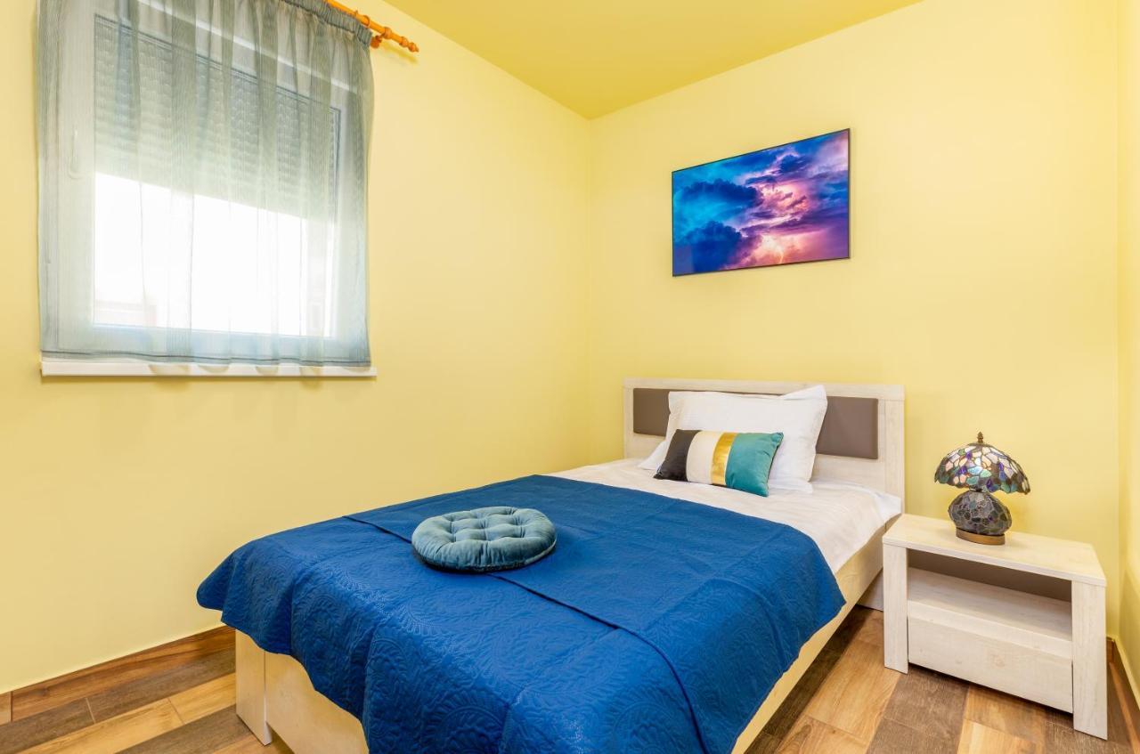 Apartmani Monte Pula Dış mekan fotoğraf