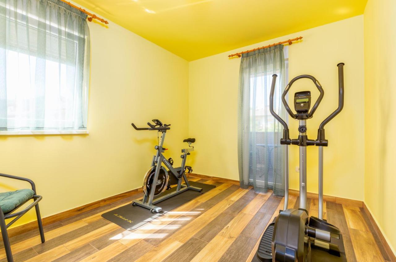 Apartmani Monte Pula Dış mekan fotoğraf
