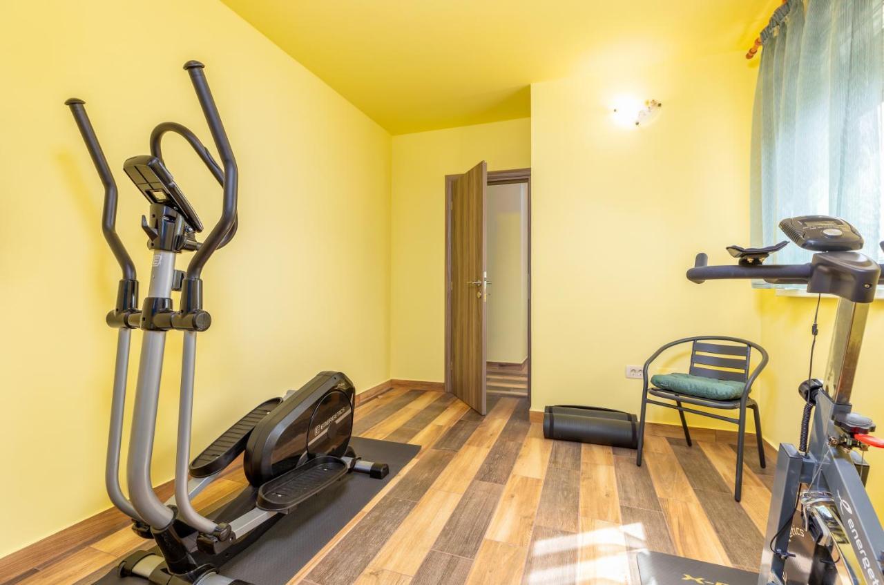 Apartmani Monte Pula Dış mekan fotoğraf